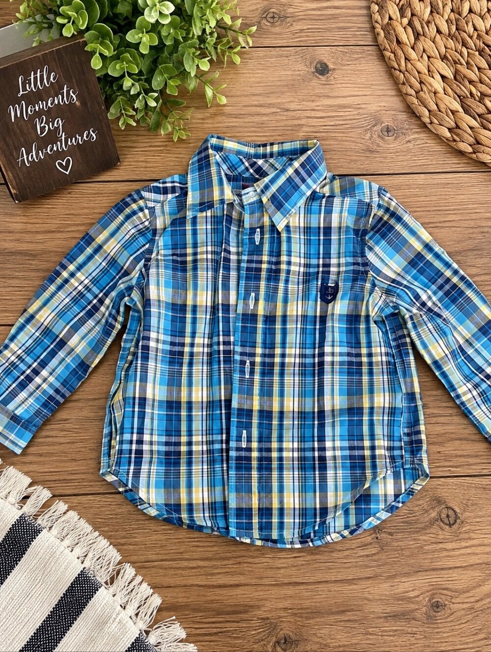 Size 12 months baby boys plaid Chaps long sleeve shirt